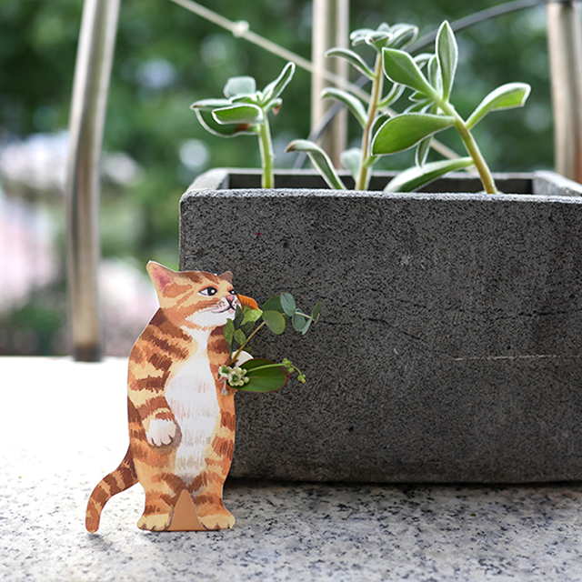Flower vase _ Yellow cat - Image 3